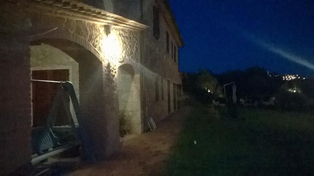 Agriturismo Il Poggiolo Монтемерано Экстерьер фото